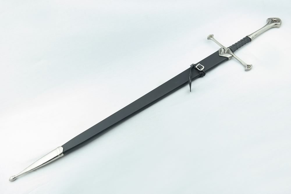 Anduril with Sheath - £89.99 - Dragon Reborn