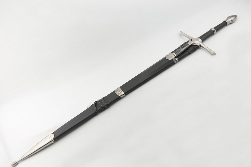 Sword of Strider (in Sheath) - £89.99 - Dragon Reborn