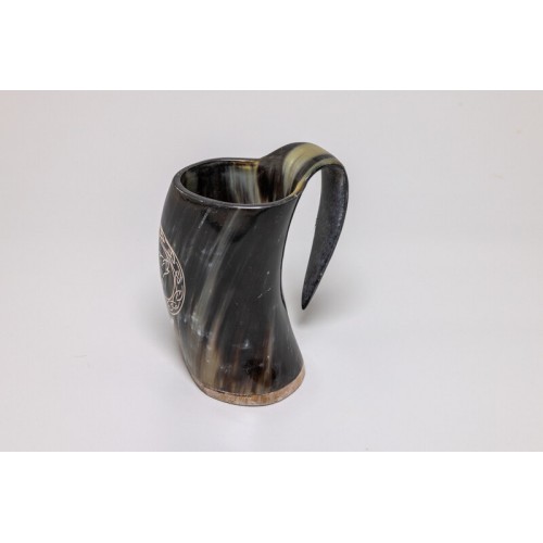 Natural Horn Tankard – Wolf Design
