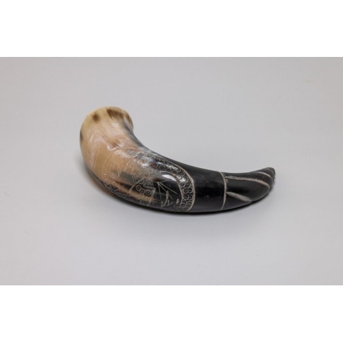 Natural Drinking Horn - Huginn and Muninn Design