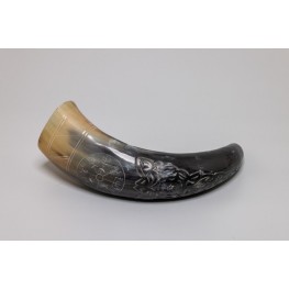 Natural Drinking Horn – Norse Compass and Knotwork Design Natural Drinking Horn – Norse Compass and Knotwork Design