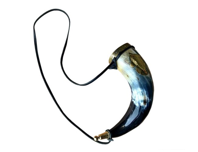 Direwolf Wolf Drinking Horn with Leather Strap