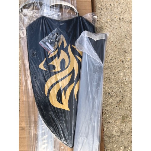 Snow Direwolf Sword with Wolf Wall Plaque Sheath