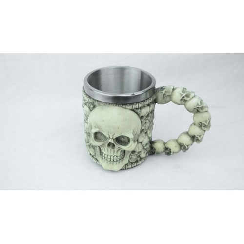 Skulls Mug