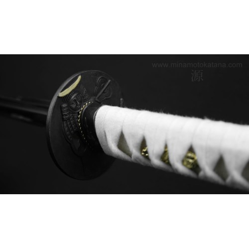 Mūnraito Hand Forged Katana in 1060