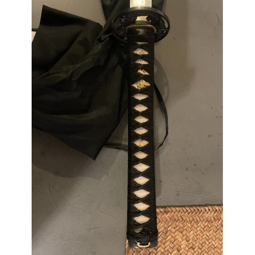 Dragons Fury Handmade Katana with 1095 Soshu Kitae Lamination