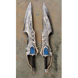 Knives Pair